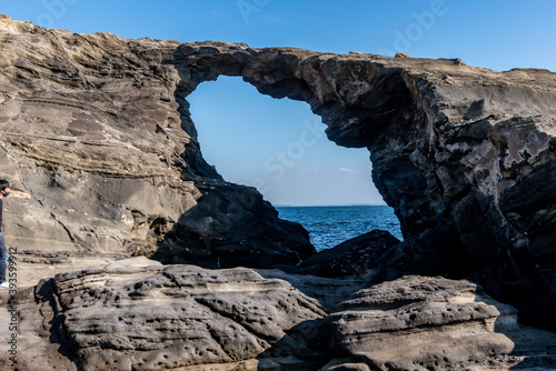 城ヶ島 馬の背洞門 奇岩