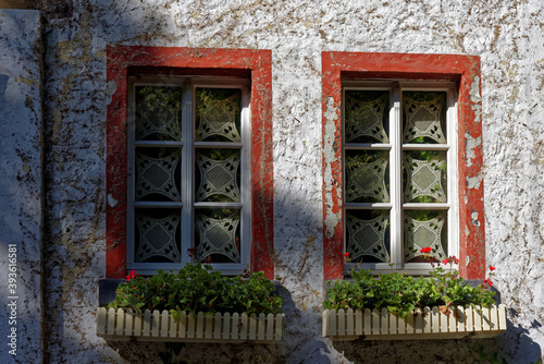 Fenster, front, Fassade alt, lost place