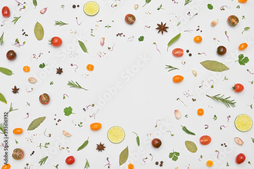 Obraz na płótnie Overhead View Of A Colourful Spices for and Herbs w salonie