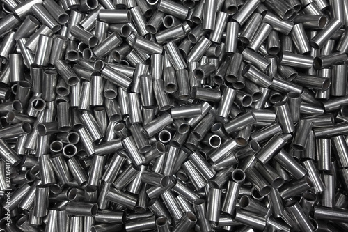 Metal rollers - elements of the industrial driving roller chain