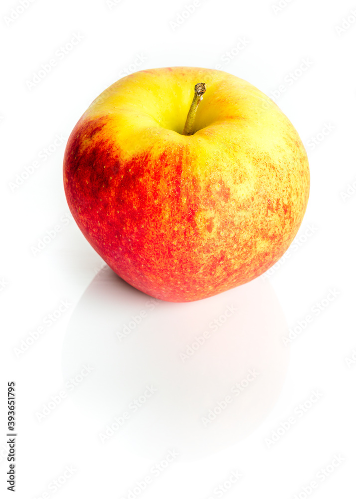 Bio healthy apples, isolated on white background with reflections. Tasty fruit for breakfast. Vitamins in the eco fruits. Organic apples from eco farm isolated on white background. close up Bio healthy apples, isolated on white background with reflections. Tasty fruit for breakfast. Vitamins in the eco fruits. Organic apples from eco farm isolated on white background. close up