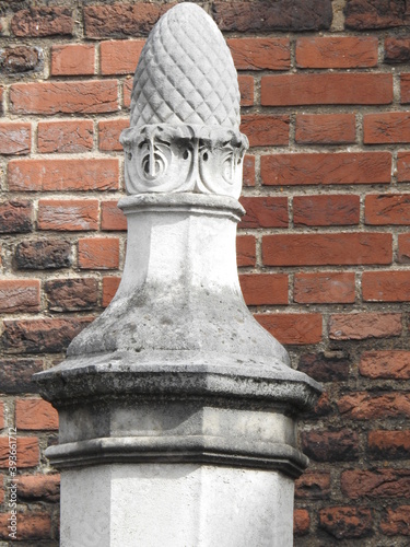 Fotografija Stone decoration, a pole topped with a pineal gland