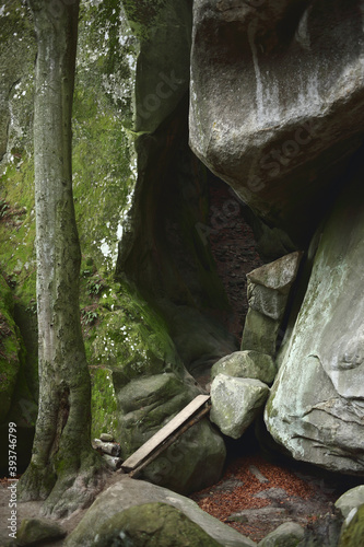 Принти на полотні Rocky passage to a cave in the mountains of Iceland.