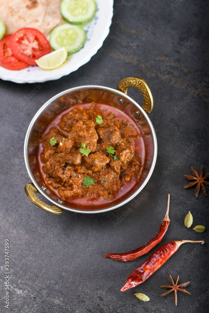 Foto Stock Spicy Madras beef curry , Goan style beef vindaloo ...