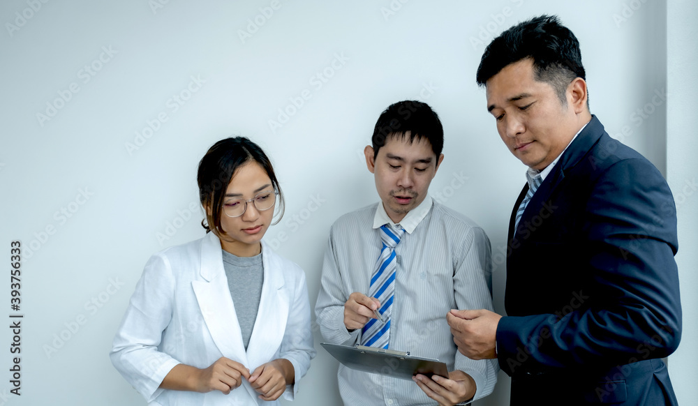 businesswoman and businessmen team meeting to plan strategies to increase business income. Have a brainstorming graph analysis and discussing for the new target success businesswoman and businessmen team meeting to plan strategies to increase business income. Have a brainstorming graph analysis and discussing for the new target success