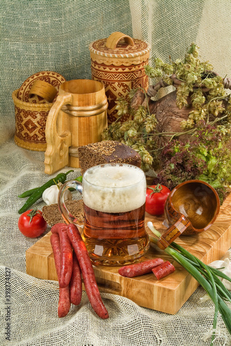 Fototapeta Naklejka Na Ścianę i Meble -  Bier And Sausages