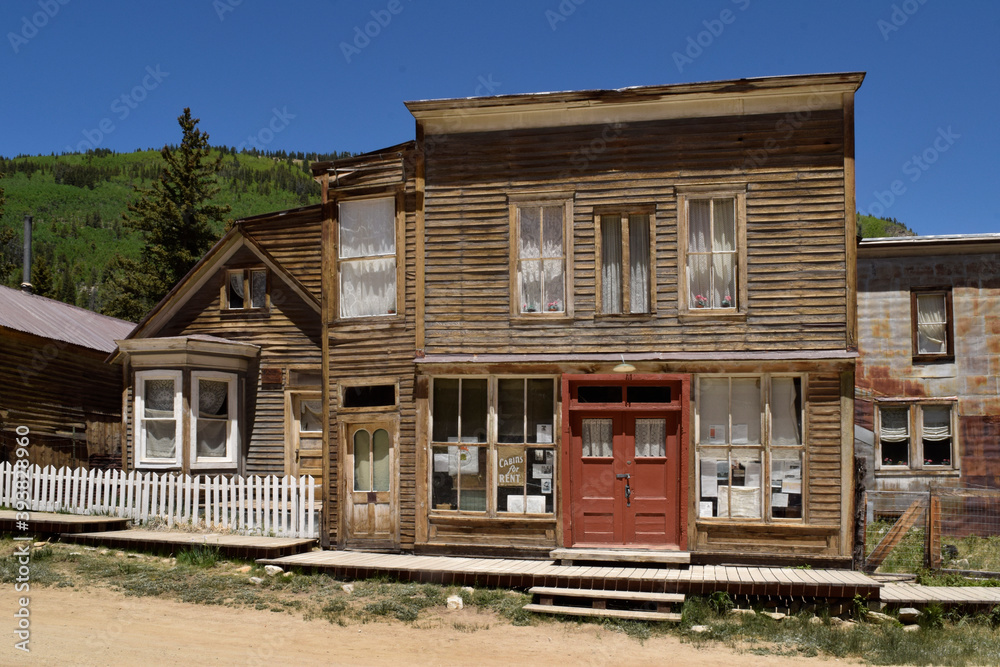 St Elmo Ghost Town. .St. Elmo is a ghost town in Chaffee County, Colorado, United States. Founded in 1880.Nearly 2,000 people settled in this town when mining for gold and silver started.	