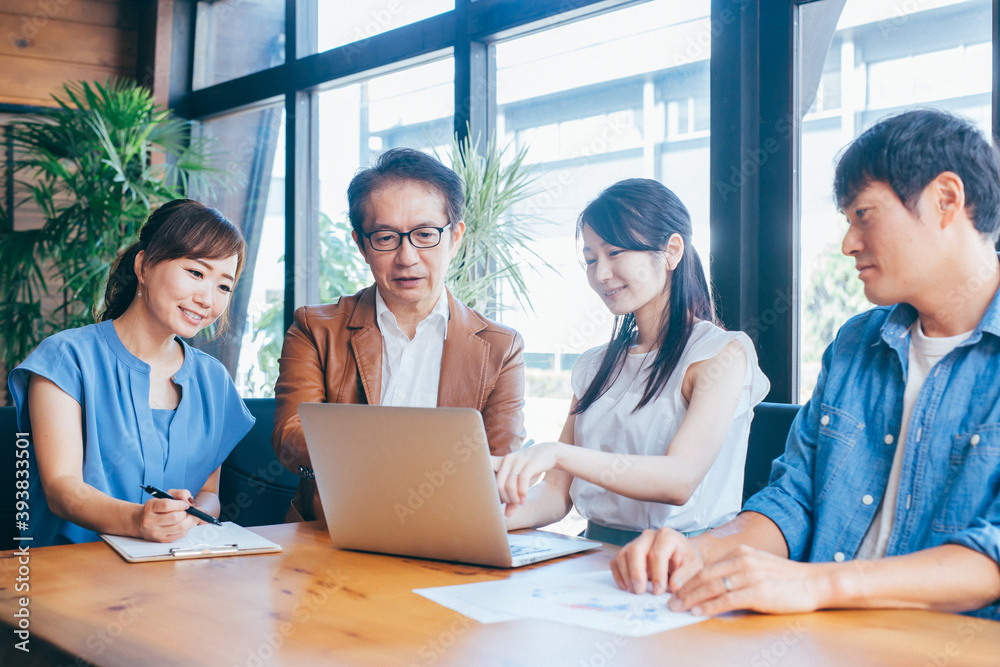 カジュアルな会社
