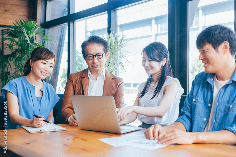 カジュアルな会社
カジュアルな会社