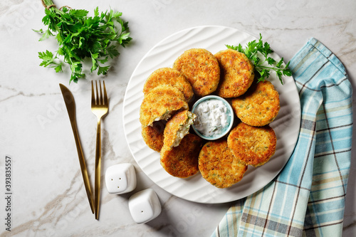 Tableau sur toile Fish cakes of haddock fillet with tartar sauce