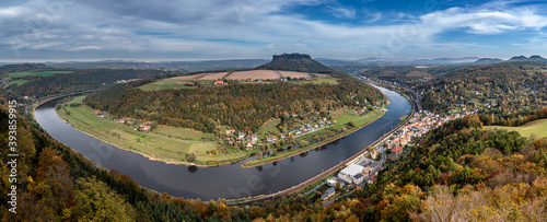 Blick von Festung K  nigstein auf die Elbe.