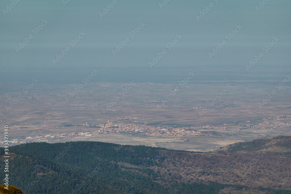 Fototapeta premium La Maliciosa, La Bola del Mundo, Navacerrada, La Pedriza, El Yelmo and the oak forests in autumn in the Sierra de Guadarrama National Park. Madrid's community. Spain