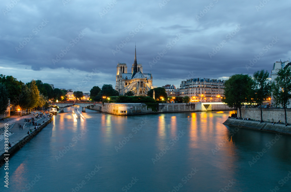 Dawn on Notre Dame de Paris and the Seine river Dawn on Notre Dame de Paris and the Seine river