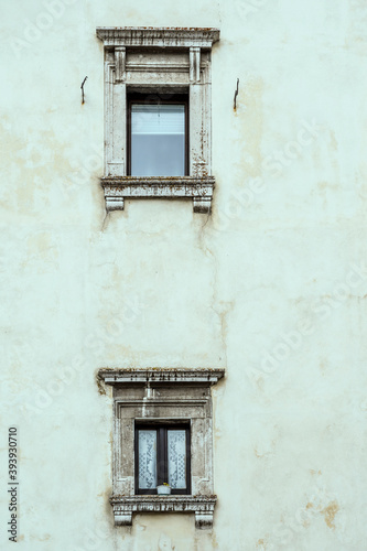 marble framed windows of old building, Pescocostanzo, Abruzzo, Italy © hal_pand_108