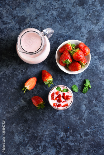 Strawberry yogurt with fresh berries
