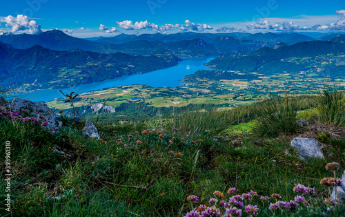 Lac de Serre Pon  on   Hautes-Alpes 
