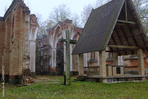 The ruins of the church of St. Antoni, (JAŁÓWKA) © Konrad_elx