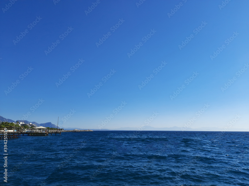 Fototapeta premium view of the sea