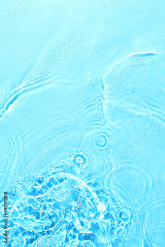 Fototapeta Naklejka Na Ścianę i Meble -  texture of splashing water on pastel background