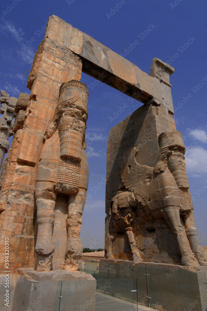 Φωτογραφία The remains of the gate all nations at the ruin of Persepolis in Iran