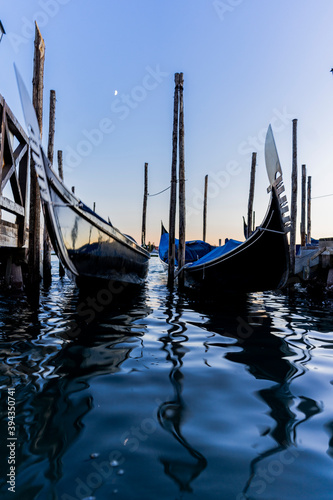 Gondola Riflessa