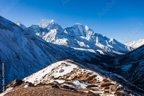 Thamserku and Kangtega mountain, Everest region © saiko3p