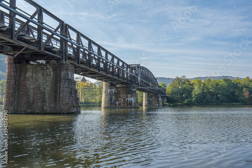 Miltenberger Eisenbahnbrücke © Joachim Berninger