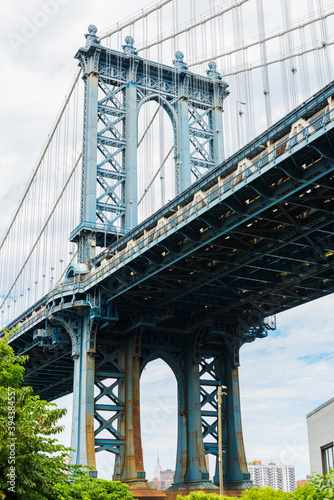 Fototapeta Naklejka Na Ścianę i Meble -  Manhattan Bridge in New York City, USA.