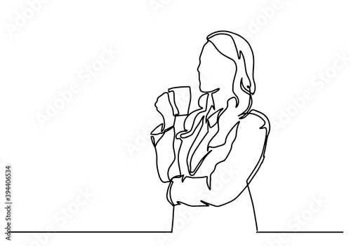 One single line drawing of young businesswoman standing and thinking for business ideas while holding a cup of coffee drink. Drink tea concept continuous line draw vector design graphic illustration