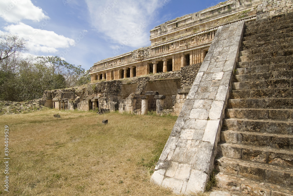 Gran Palacio Norte, The great Palace, Sayil, Yucatan, Mexico