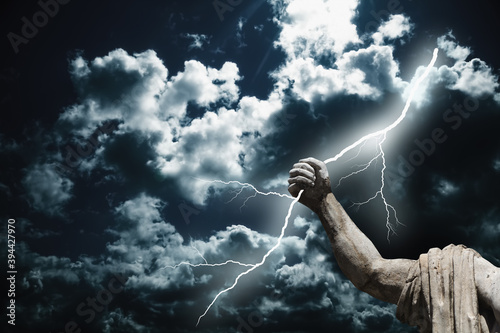 Obraz na płótnie Mighty god Zeus