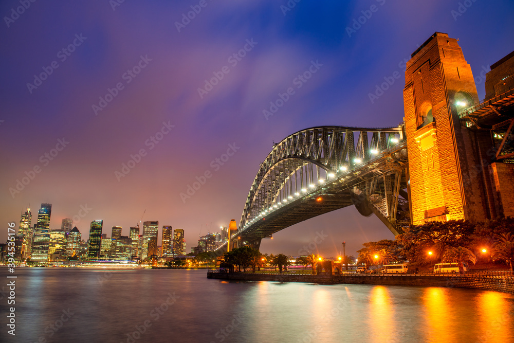 Store enrouleur Sydney Harbour Bridge at night with city skyline -  Nikkel-Art.fr
