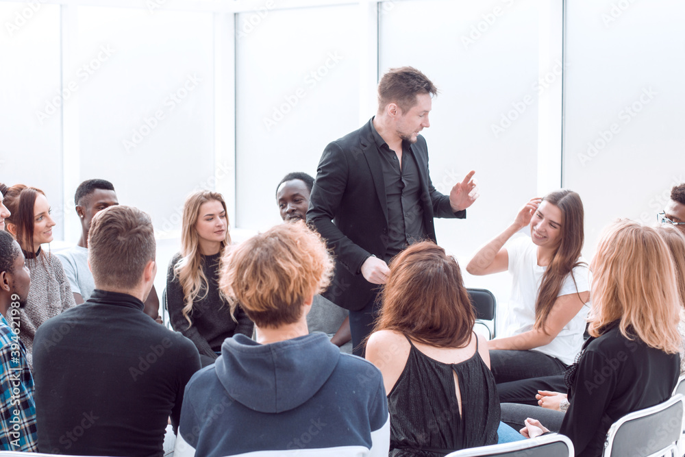 speaker by asking questions during the seminar speaker by asking questions during the seminar