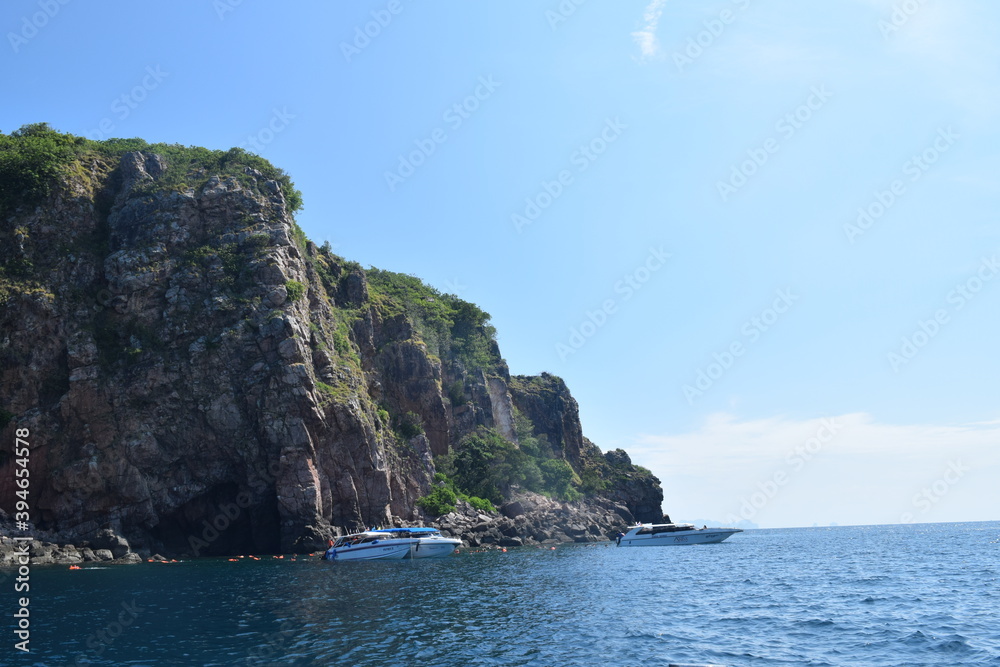 island in the sea Thailand