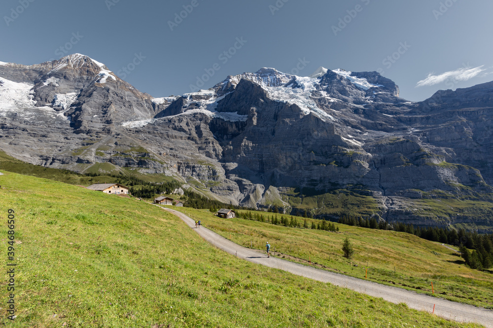 Randonnée Eiger Trail en été