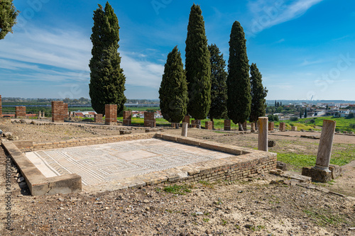 Italica, Ruines romaines, Séville