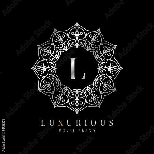 letter L luxury round alphabet logo template vector mandala for premium brand, personal branding identity, boutique, spa, wedding, gown, make up artist and cosmetic