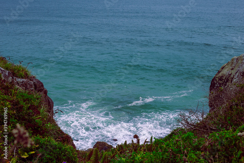 cerro y océano