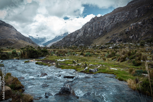 De camino a Laguna 69 (Ancash)