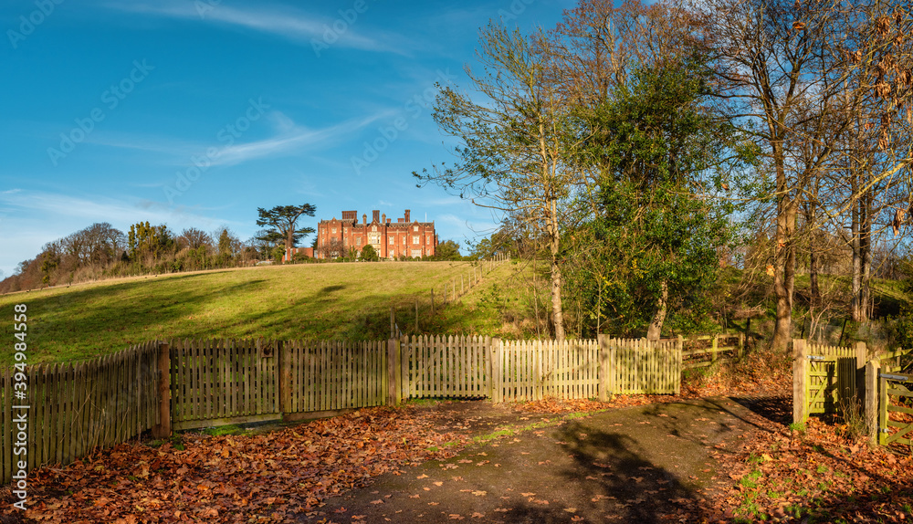 Landscape of Latimer with Victorian Maison on the top of the hill, Chiltern Hills, UK
