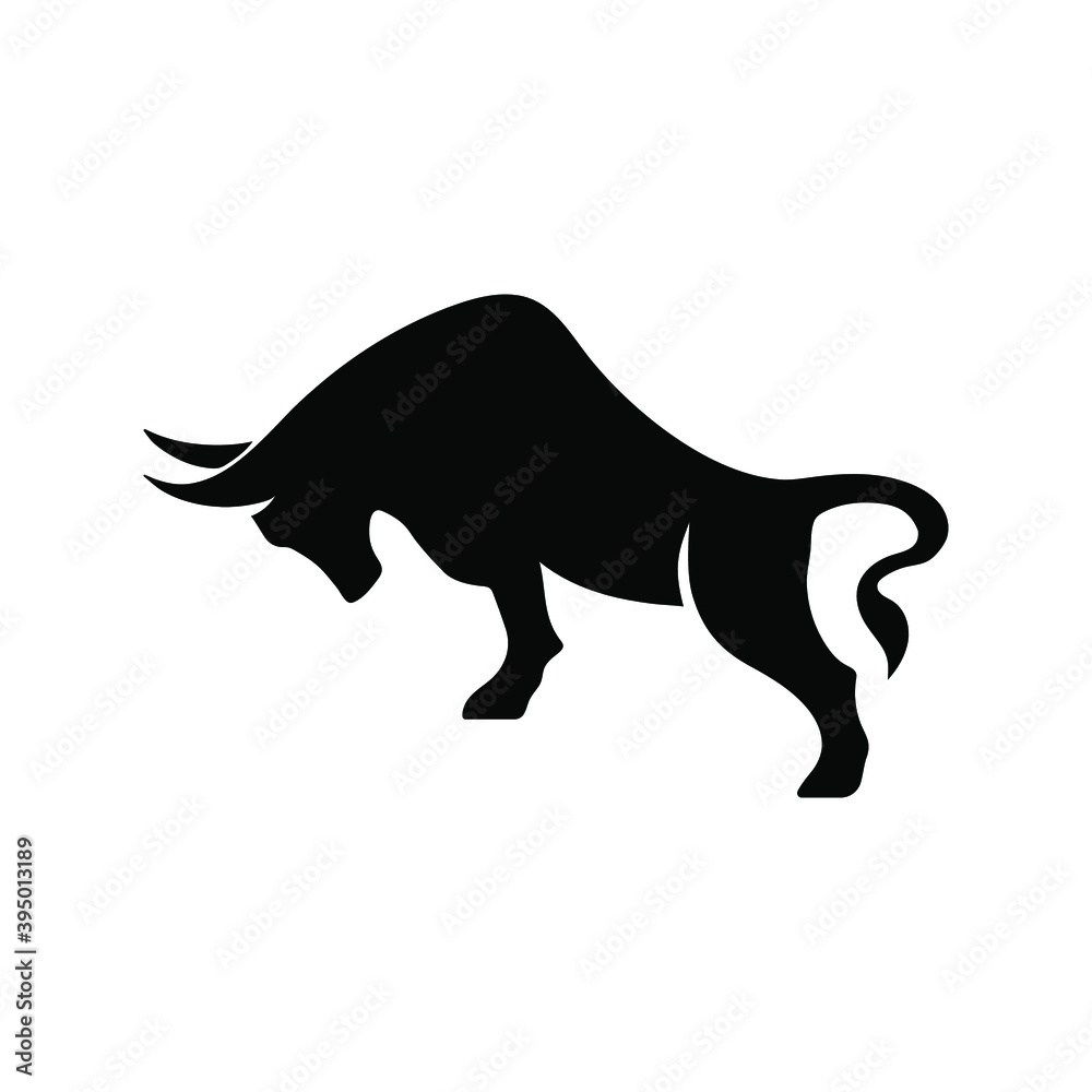 Bull icon vector sign and symbol isolated on white background, Bull logo concept.