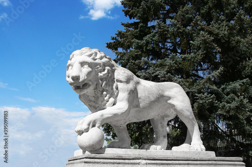 lion sculpture architecture old town Odessa
