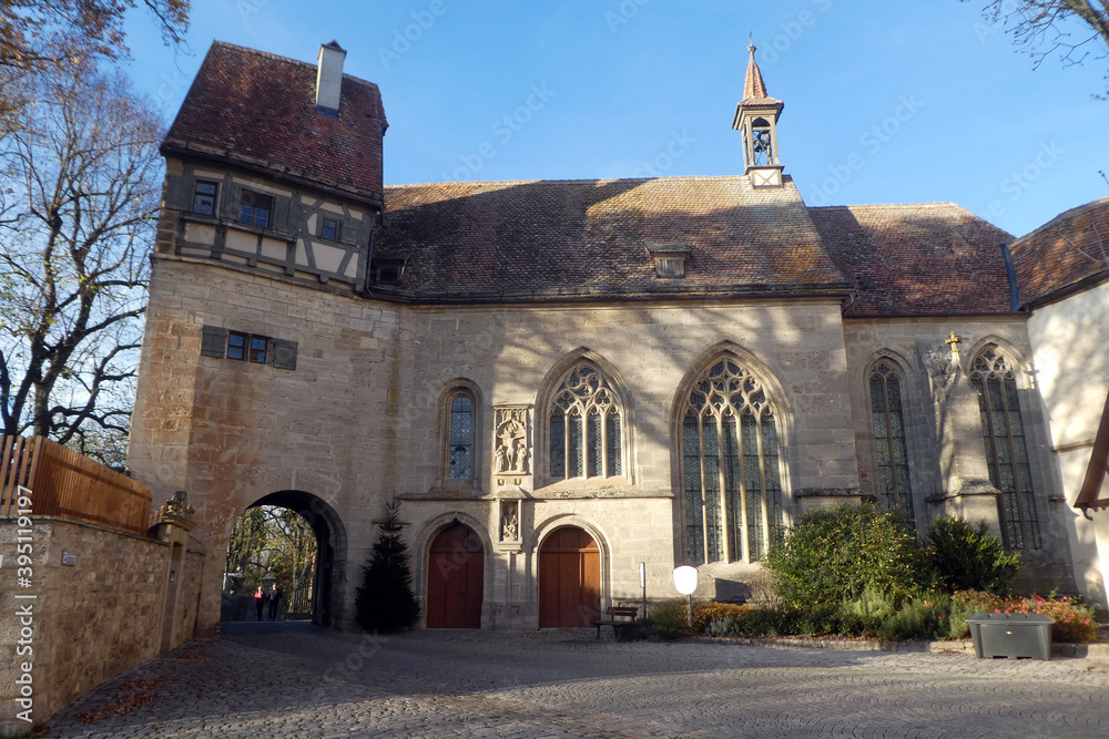 Klingentor mit St.Wolfgangskirche in Rothenburg ob der Tauber