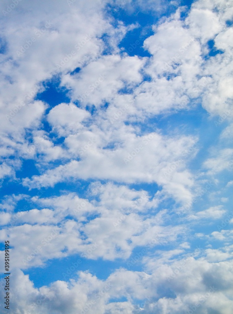 青空と雲 背景 素材 青空と雲 背景 素材