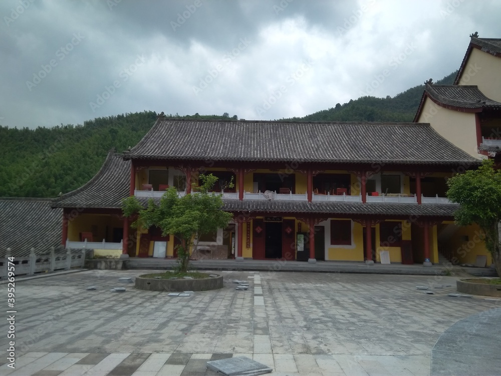 Chinese Buddhist temple, Yichun, China