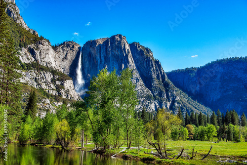 Yosemite Waterfalls in Yosemite National Park