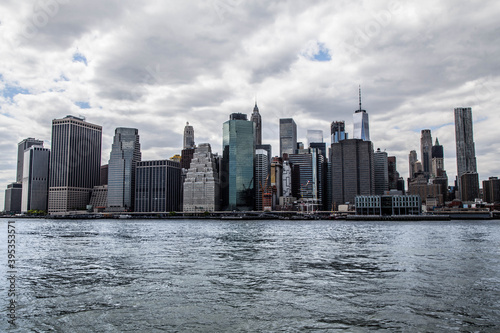 Skyline of New York, Manhattan, from Brooklyn © FrancescoMS