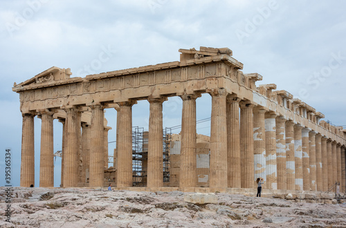 Travel to historical places in Greece.