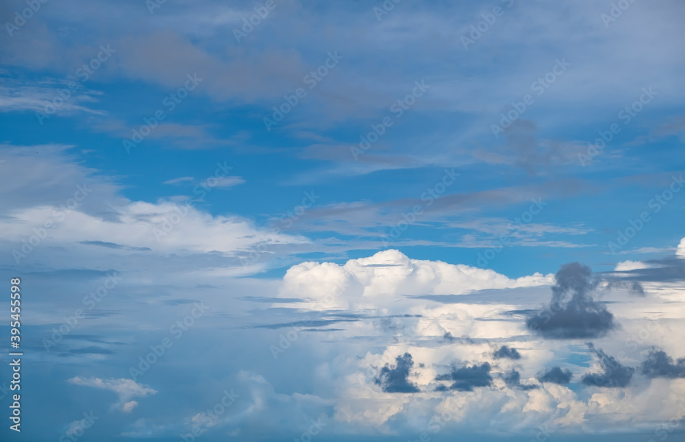 Fototapeta premium Dramatic sky, perfect for sky replacement, backgrounds, screen saver or any other application
