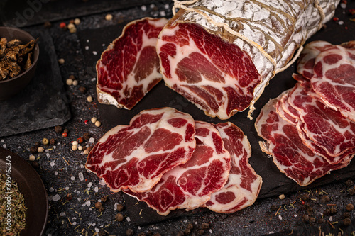 Tableau sur toile Italian coppa crudo